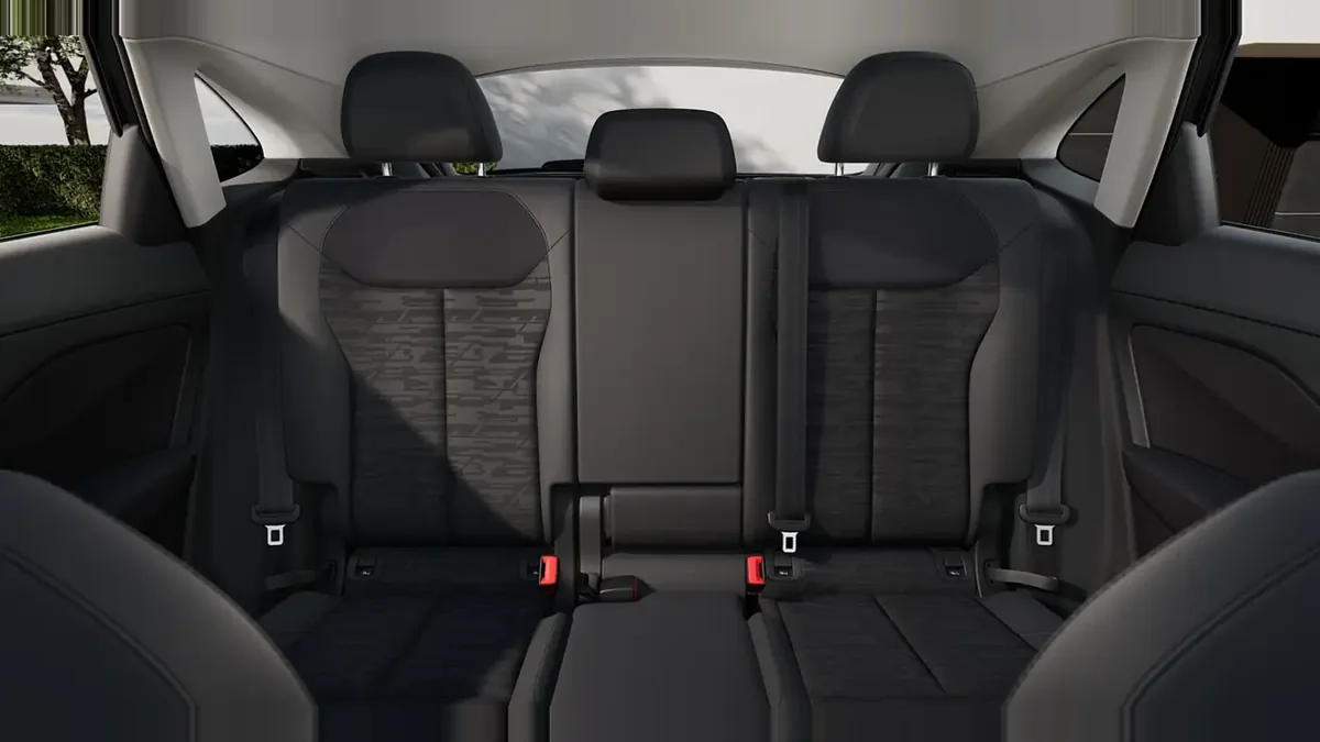 Audi Q3 Sportback Advanced TDI 110kW S Tronic en renting — vista 6