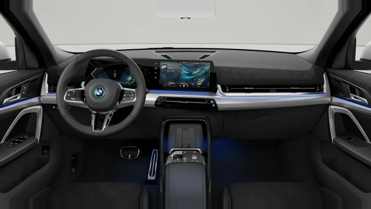 BMW ix2 eDrive20 en renting — Delantera