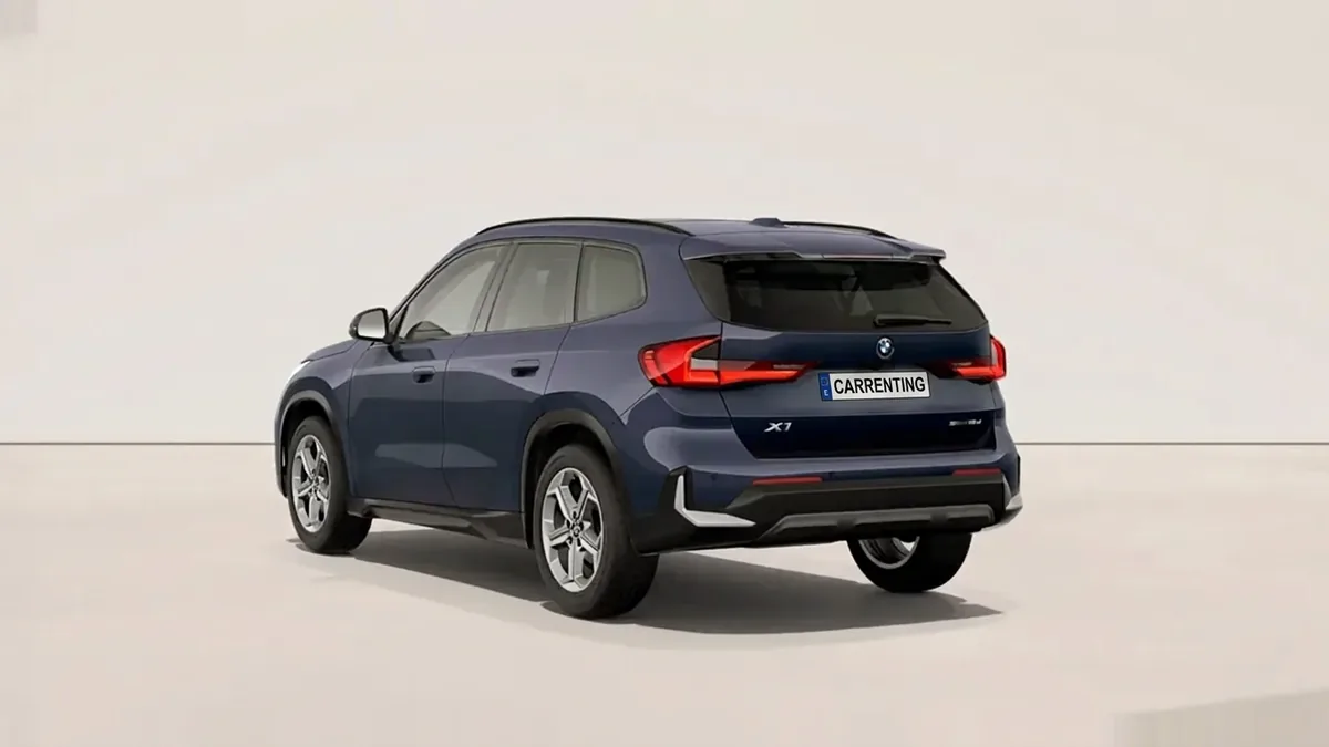 BMW X1 sDrive20d en renting — Delantera