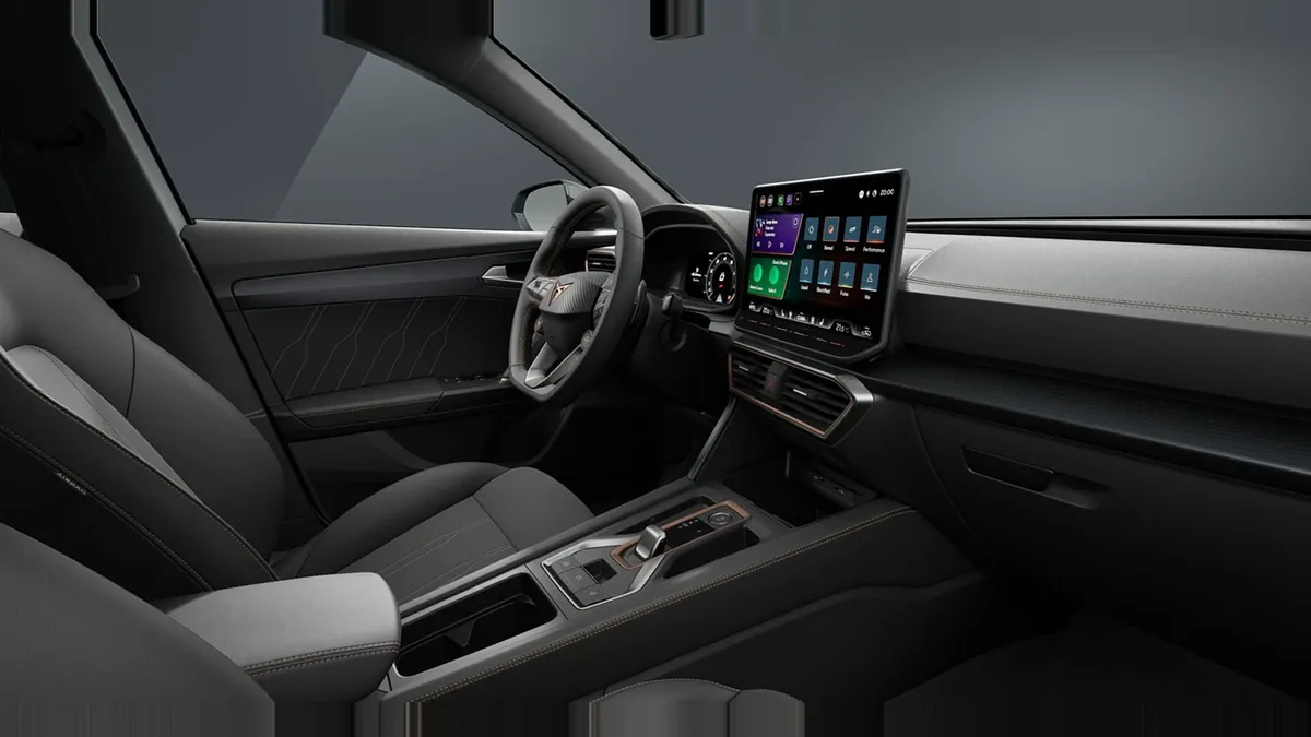 CUPRA Formentor 2.0 TDI 150cv DSG MA en renting — Interior